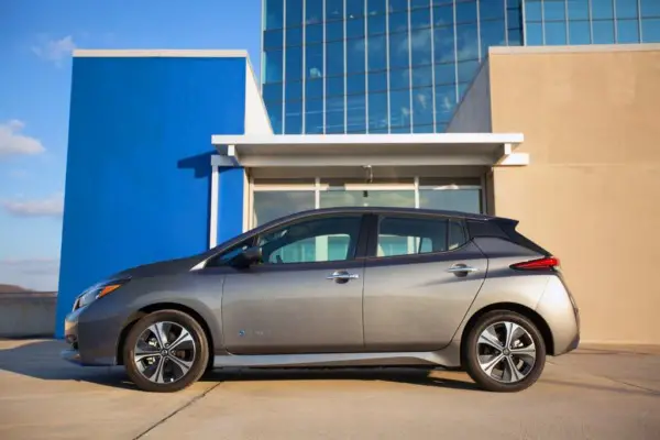 El costo de reemplazar la batería del Nissan Leaf